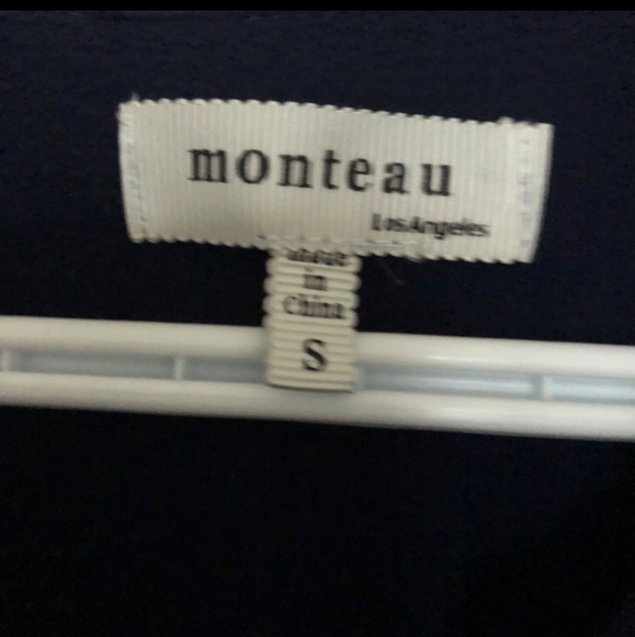 Monteau Collared Dress with Belt - Picture 10 of 10